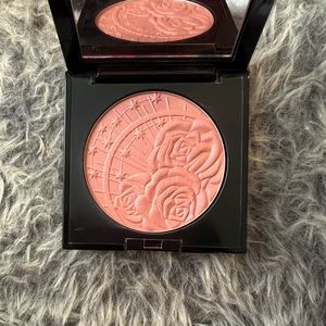 Pat McGrath Divine Blush in Nude Venus II